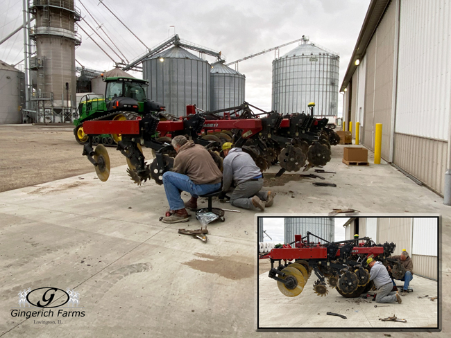 strip-till bar - Gingerich Farms