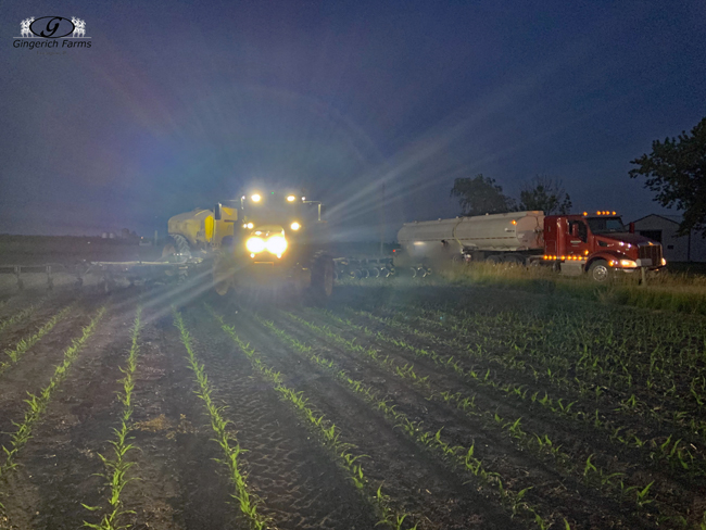 Loading sidedress bar at Gingerich Farms